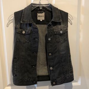 Brandy Melville original vest